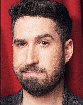 Alex Fernández as Pato