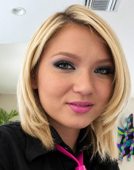 Dakota Skye