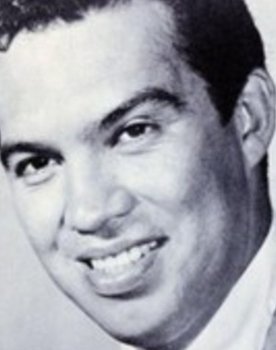 Pepe Callahan as Librado