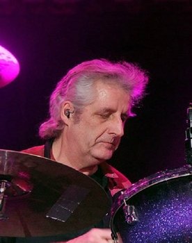 Antonie Broek as Drums