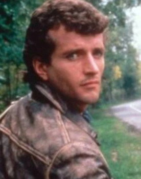 Page Fletcher as Tom Rice