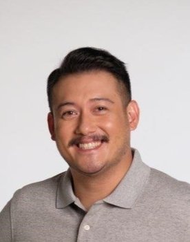 Dino Pastrano as Tonichi