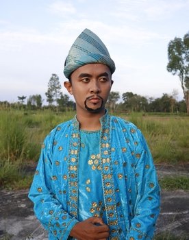 M. Riski Gunawan as Syahabuddin