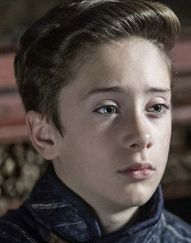 Oran Glynn O'Donovan as Robbie