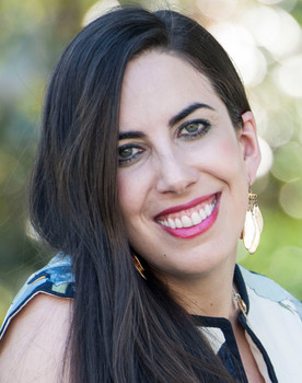 Sarah Holland-Batt as Self