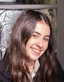 Julie Lamy as Sophie