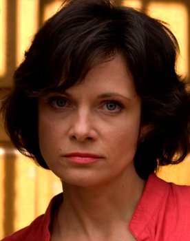 Alisa Bogart as Nina / Sister