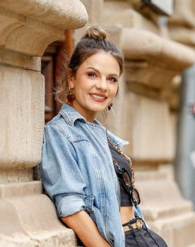 Анелия Луцинова