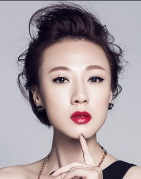 Akina Hong Wah as Party Girl