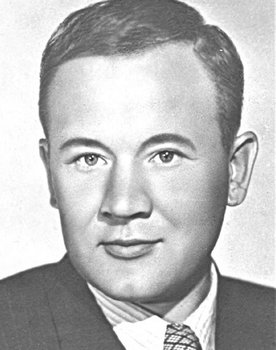 Boris Andreyev as 