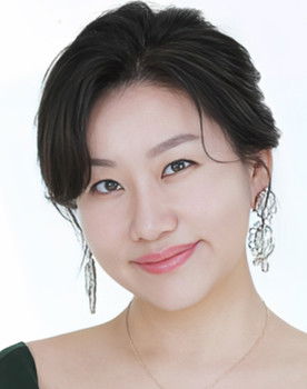 Ha Eun-seom as Kasha