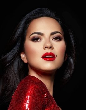 Inna as Jury