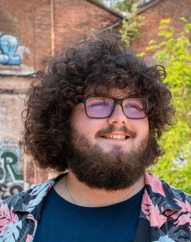 Andrew Delly as Clerk