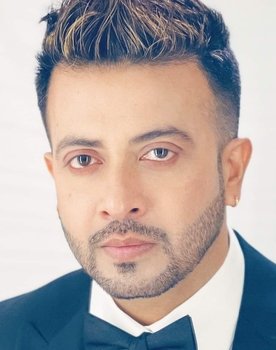 Shakib Khan as Aryan Khan Lucky