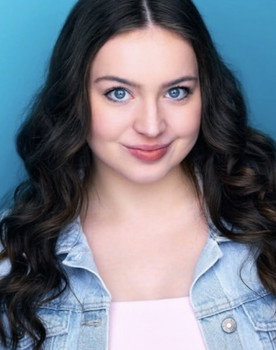 Maddi Fetterman as Willow West