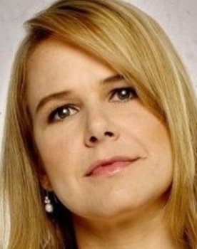 Nailea Norvind as 
