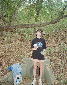 Mo Lee as Band Member #3