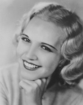 Claudia Dell as Ruth Sneider