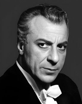 Mario Feliciani as Prosecutor