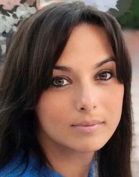 Ana Esther Alborg as Juliette (voice)