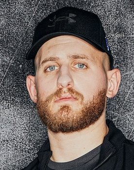 Gabriel McMenamin as Gabe Kidd