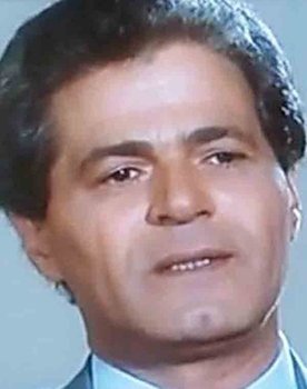 Salah Kabil as Mounir