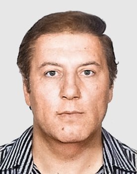 Tarık Şimşek as Murat