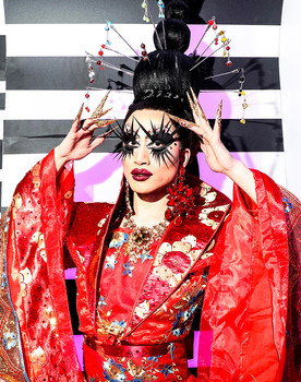 Yuhua Hamasaki