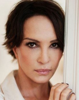 Anouschka Renzi