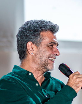 Hilton Lacerda