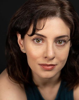 Sarah Angelle as Libby