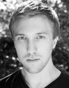 Luke Clarke as Dean