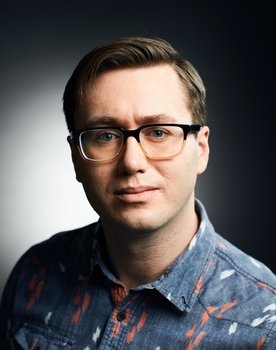 Luke Zwanziger as Therapist