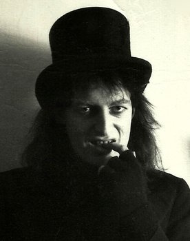 The Jangling Man: The Martin Newell Story