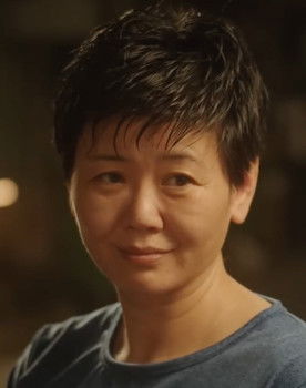 Young Jun as Ah Khng (Mother's Friend)