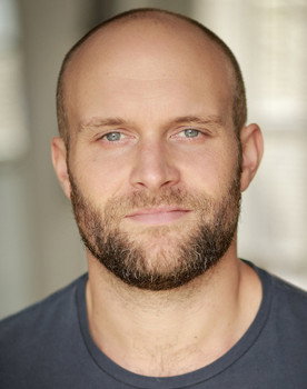 Douglas Hansell