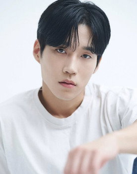 Kwak Geon-hee as Choi Myeong Jin