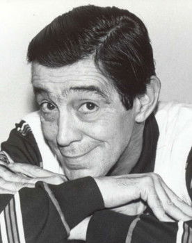 Gibé as Napoleão Sola