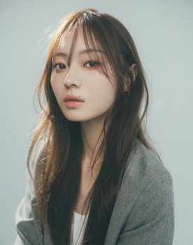 Minami Umezawa