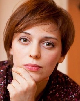 Nelly Uvarova as 