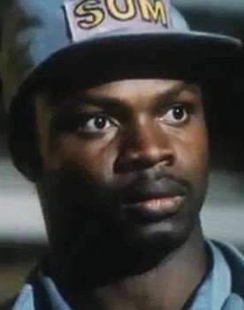 Inon Lombert as Washington Smith