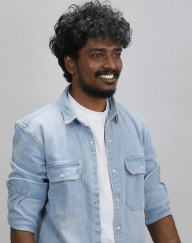 Arjun Anbudan as Rapper Mani