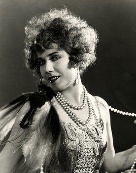 Louise Fazenda as Herself
