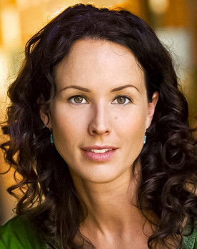 Angela Shelton as Stewardess