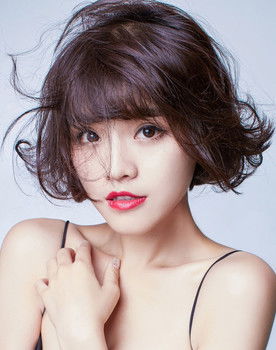 Tang Siting as Yuan Yuan