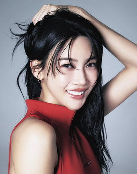 Kim Min-gee as Self - Single