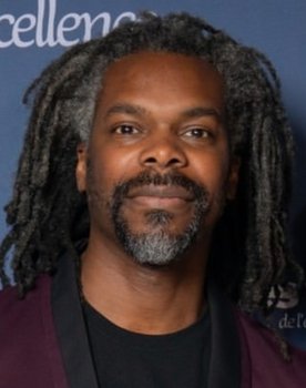 Asto Montcho as Mike (voice)