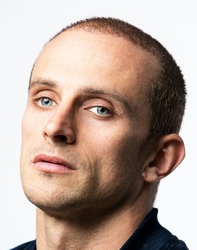 Sebi Jäger as Son