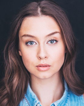 Dylan Brown as Serena