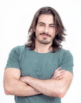 Adam Gomes